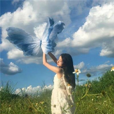 衣橱里的她1
